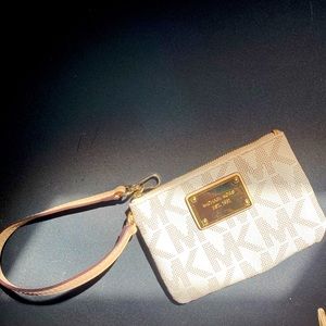 Michael Kors wristlet